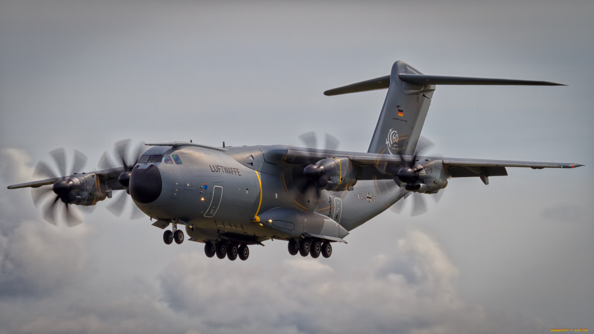 Обои A400 Авиация Военно-транспортные самолёты, обои для рабочего стола,  фотографии a400, авиация, военно-транспортные самолёты, транспорт,  войсковой Обои для рабочего стола, скачать обои картинки заставки на  рабочий стол.